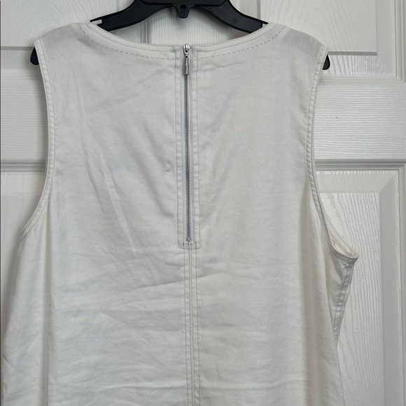 TOMMY BAHAMA Palm-A-Dora Split-Neck Sheath Dress - Picture 11 of 15